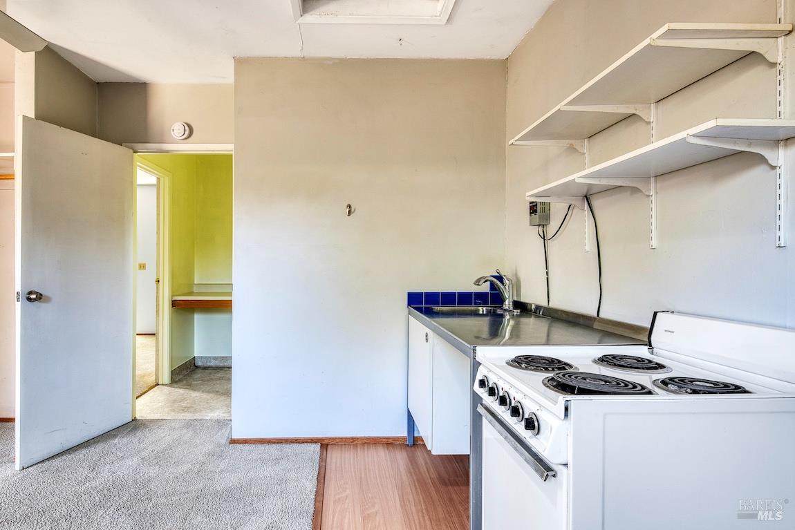 Property photo 37
