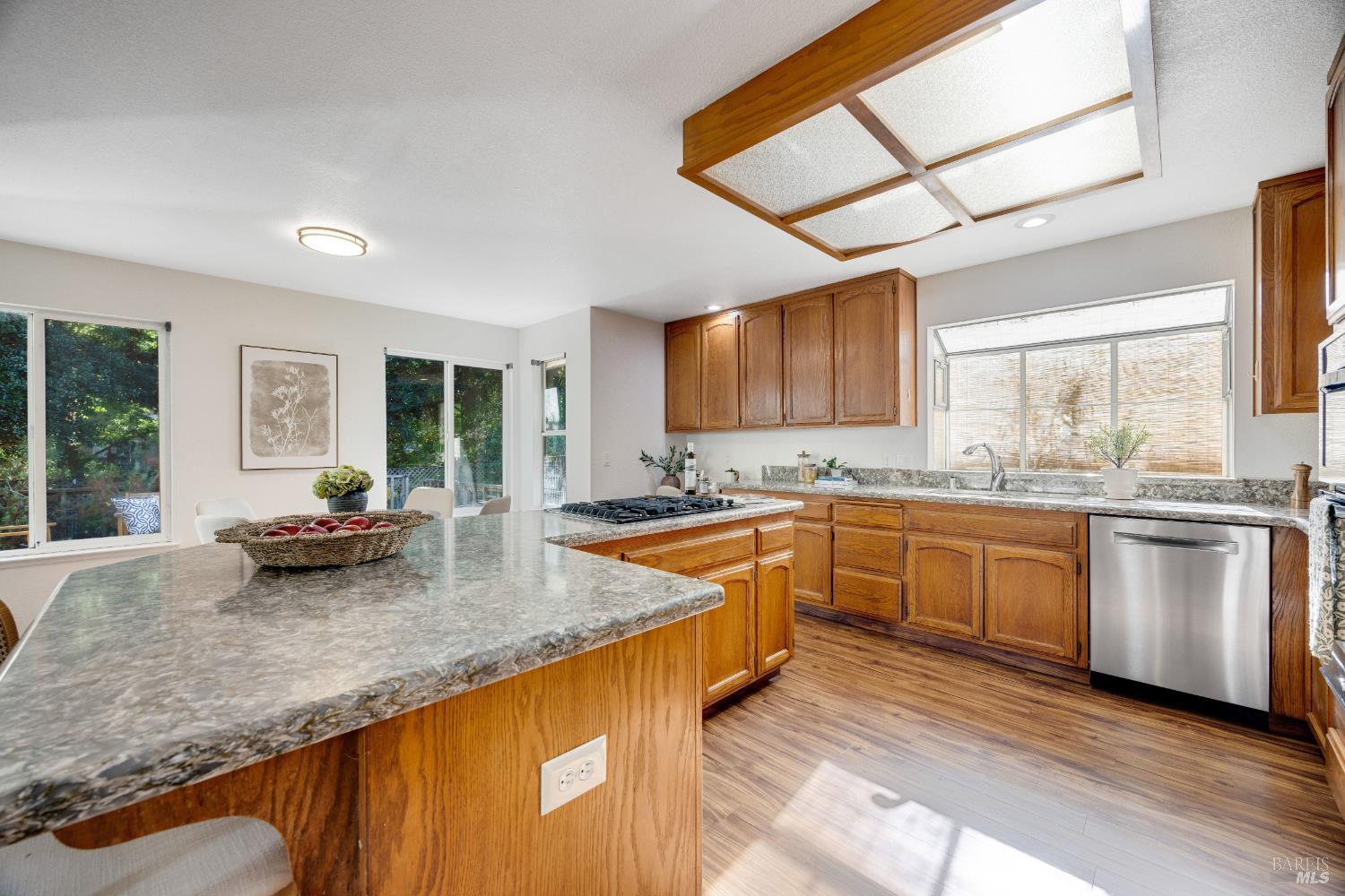 Property photo 28