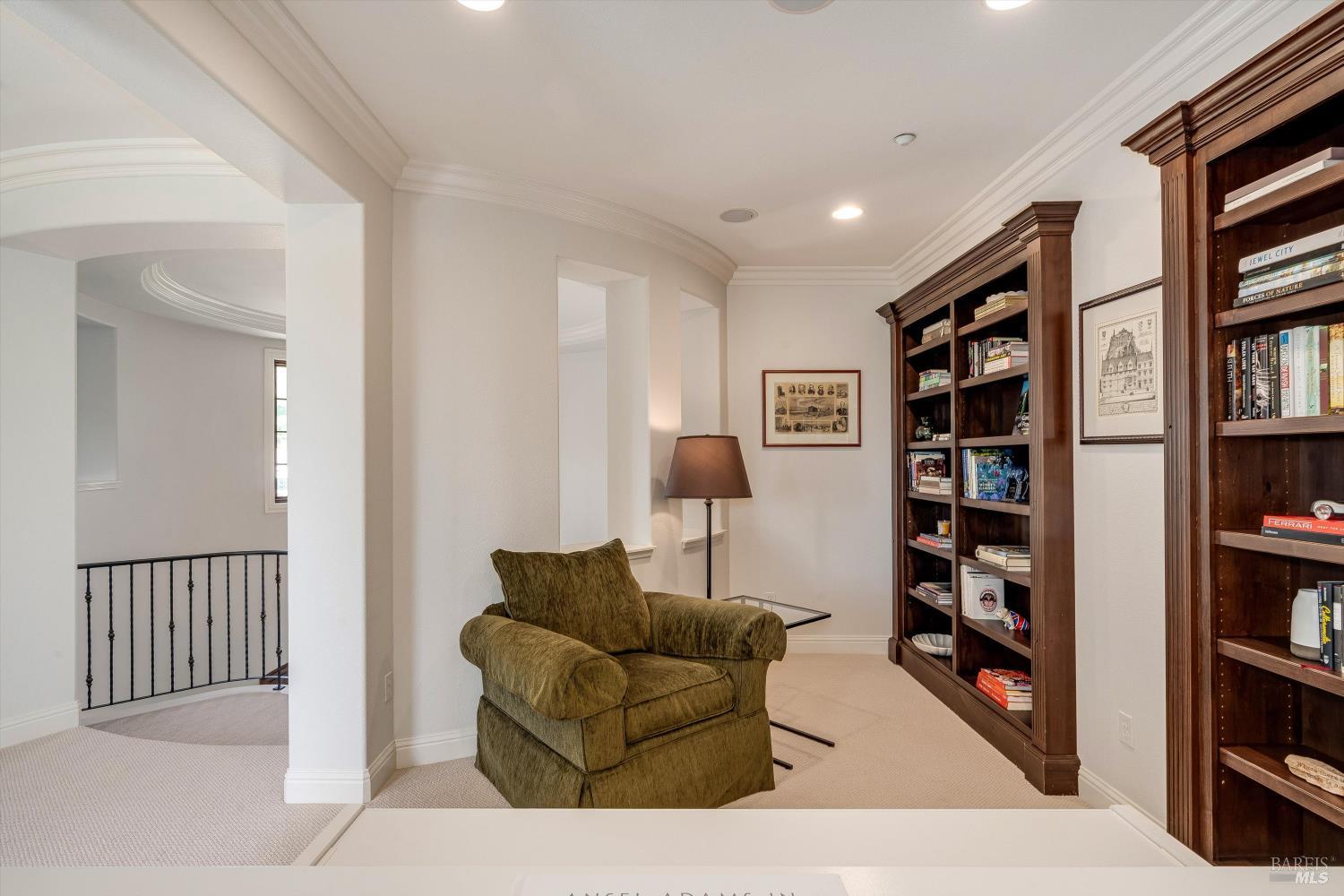 Property photo 37