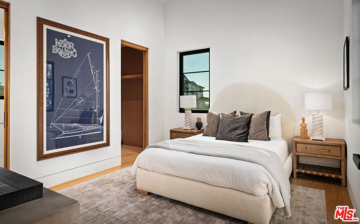 Property photo 37