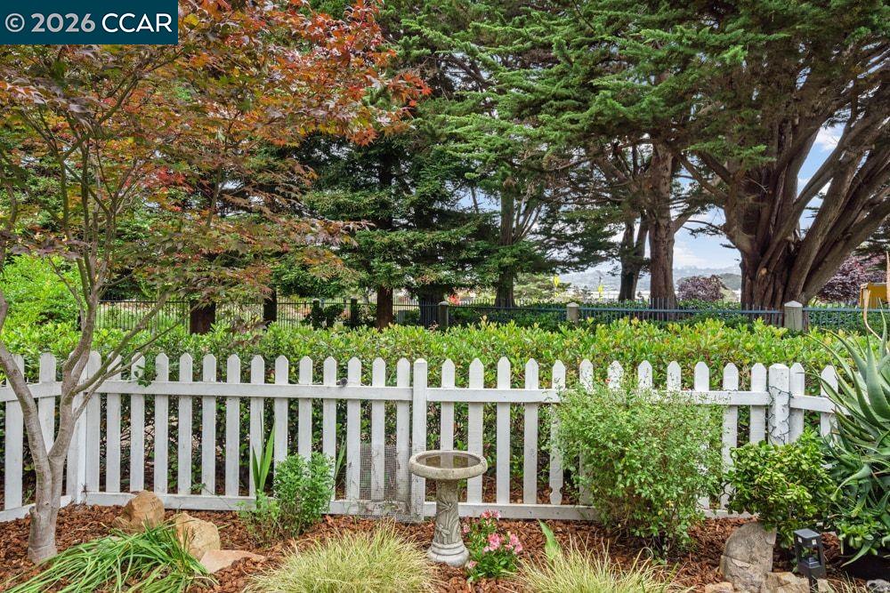 Property photo 46