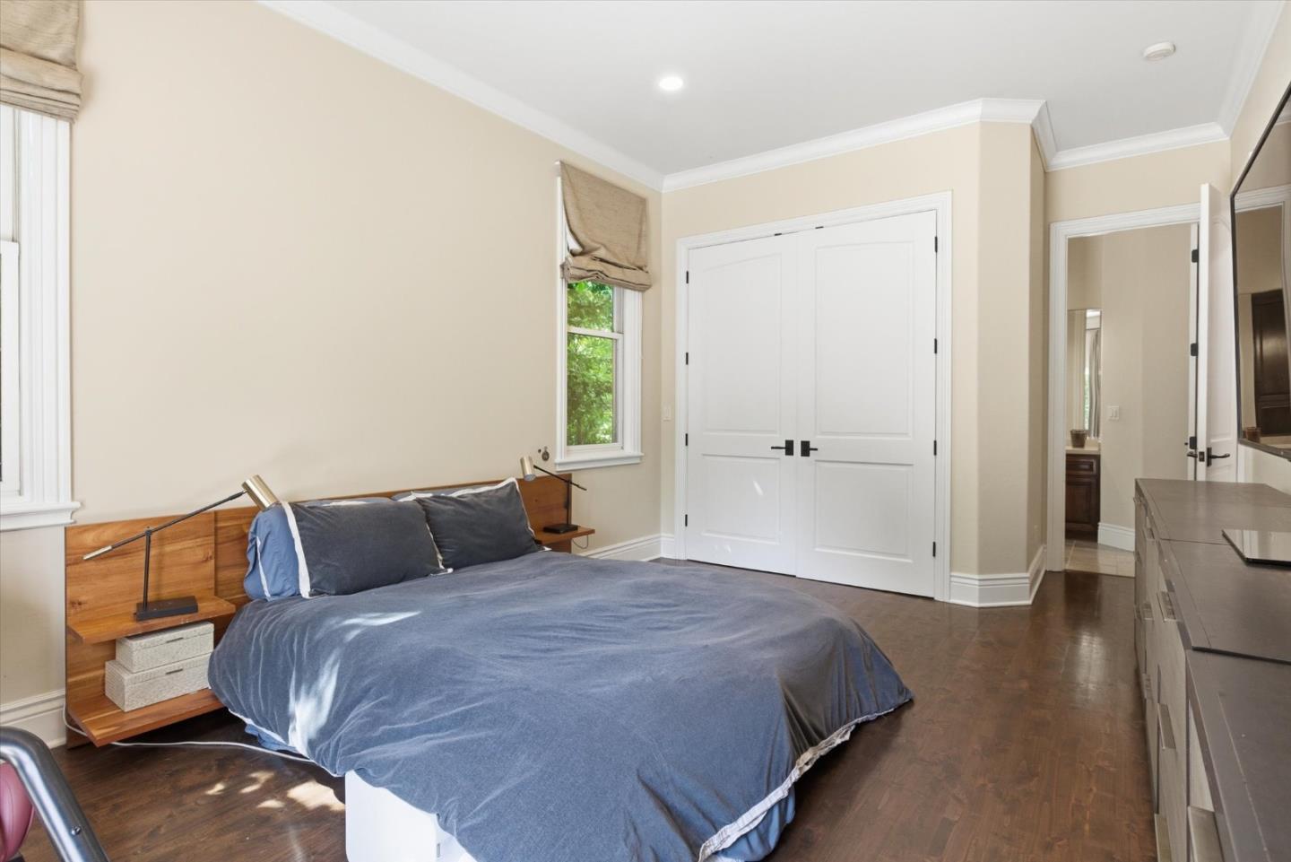 Property photo 46