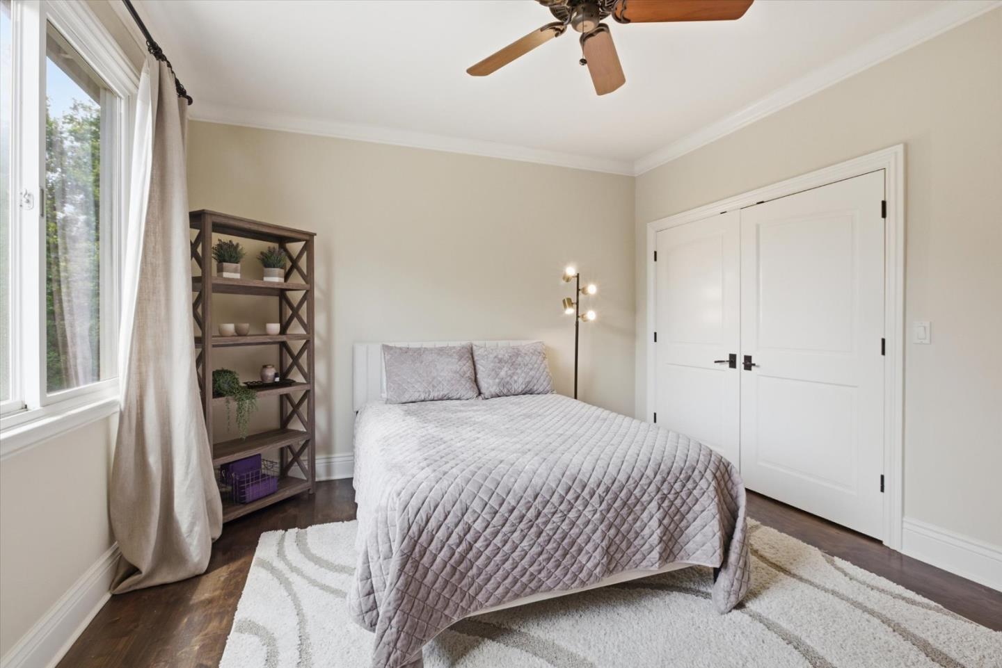 Property photo 50
