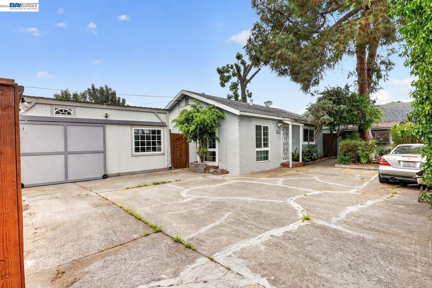 Property photo 32