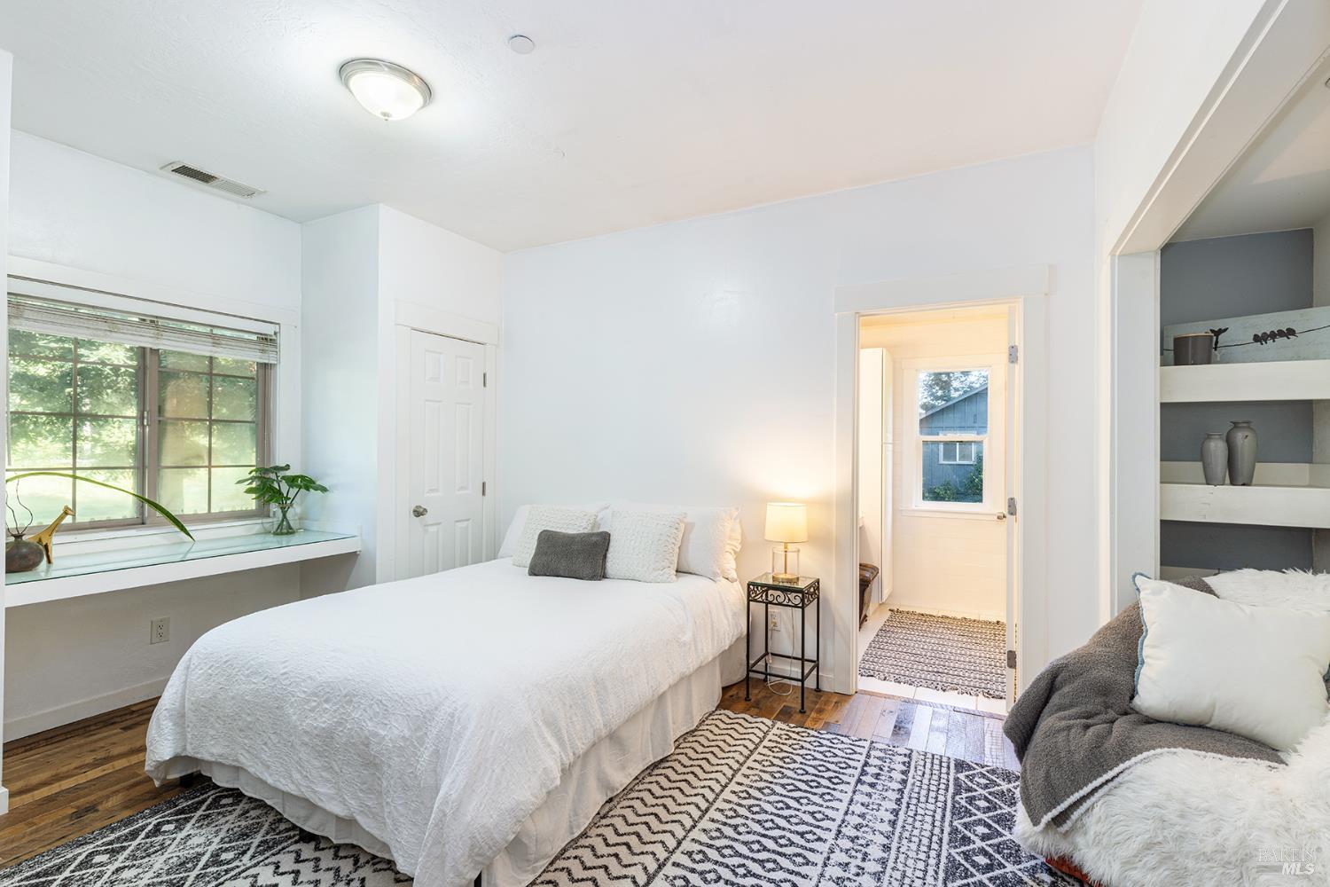 Property photo 40