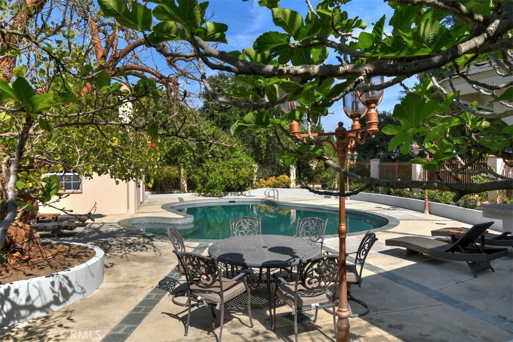 Property photo 46