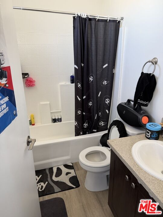 Property photo 35