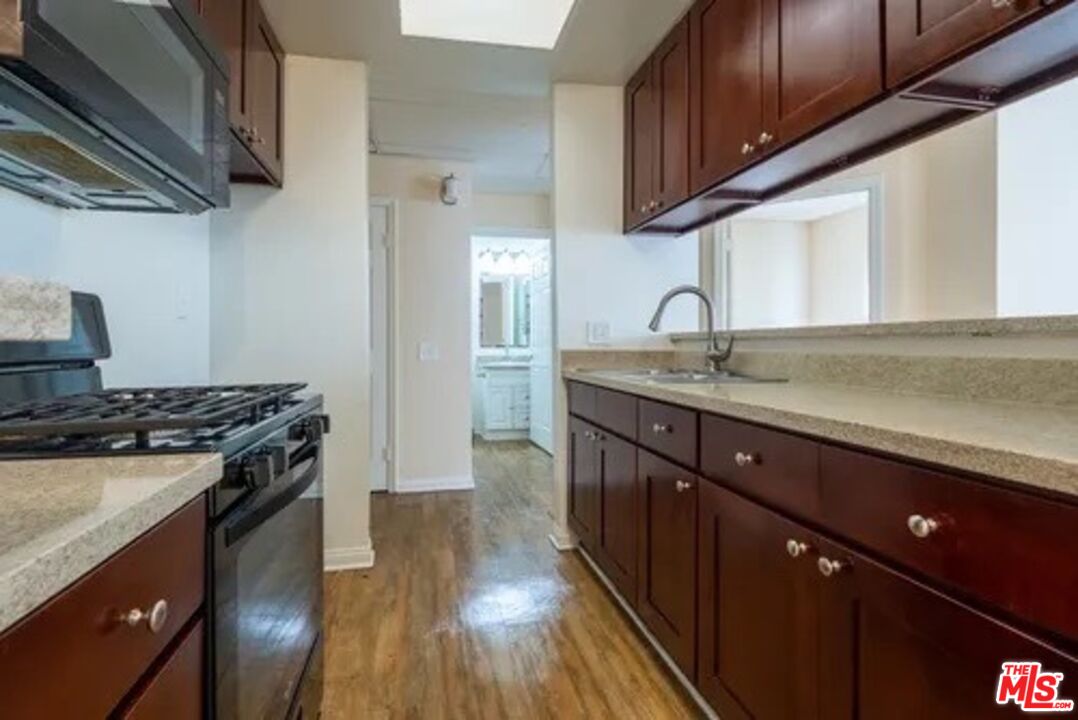 Property photo 42