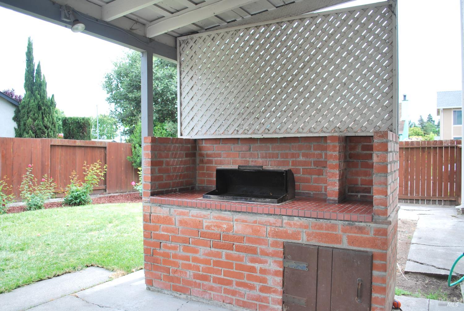 Property photo 35