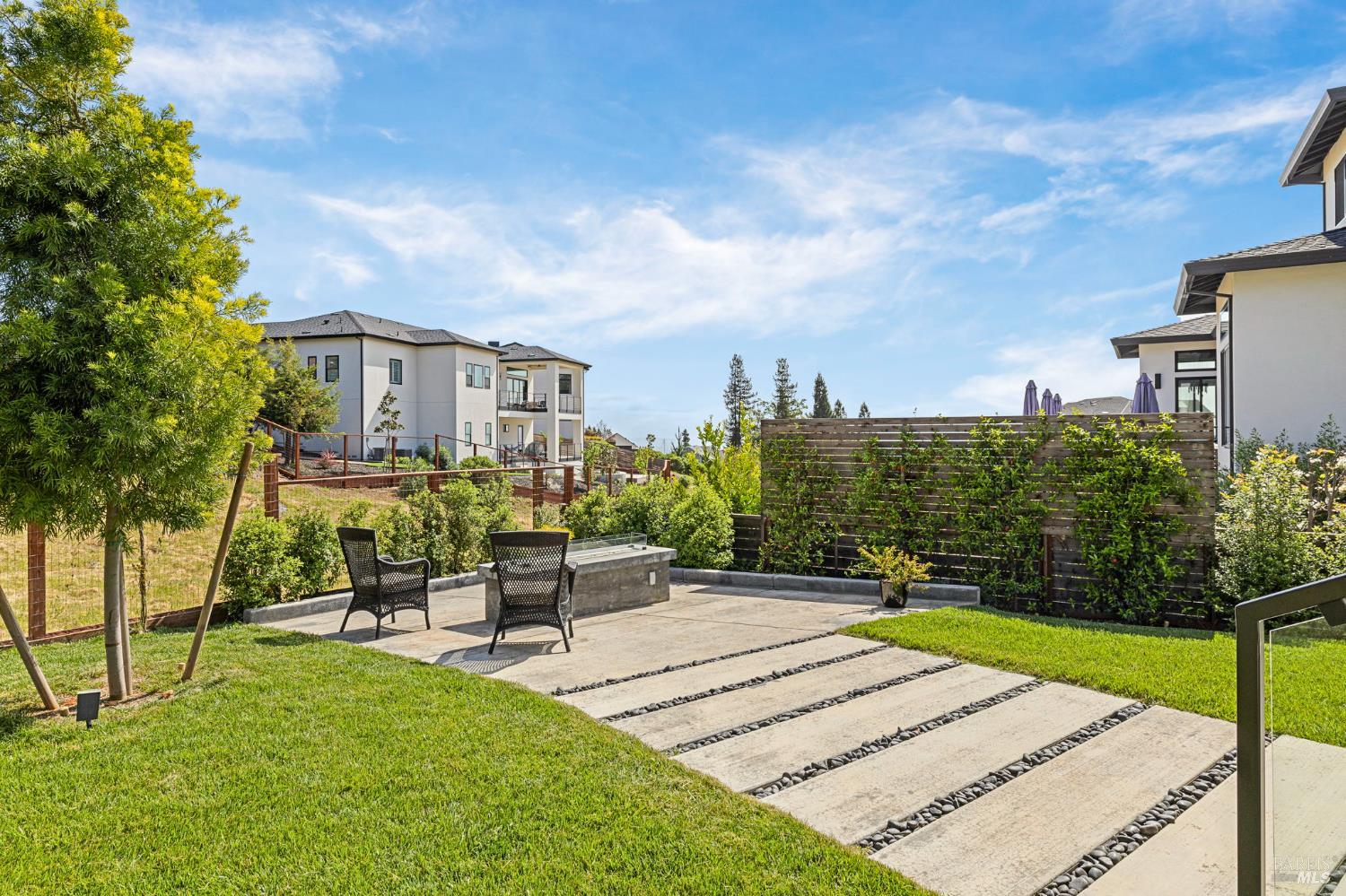 Property photo 44