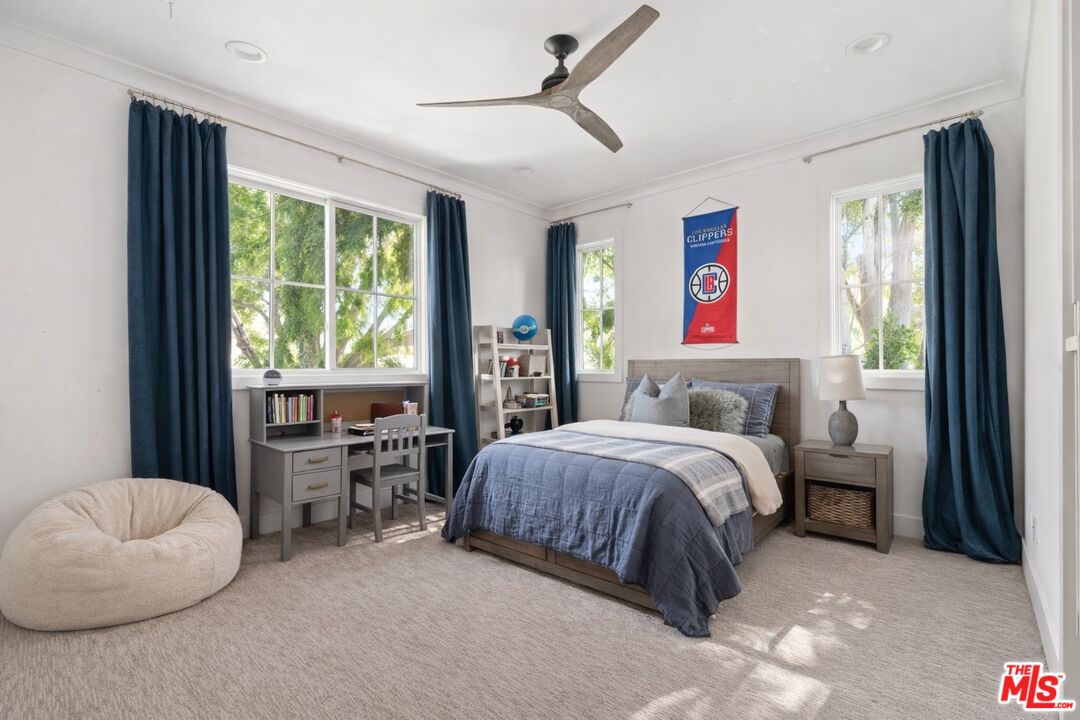 Property photo 37