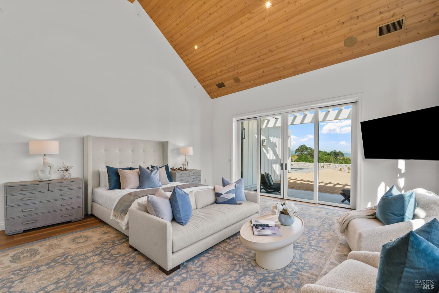 Property photo 32