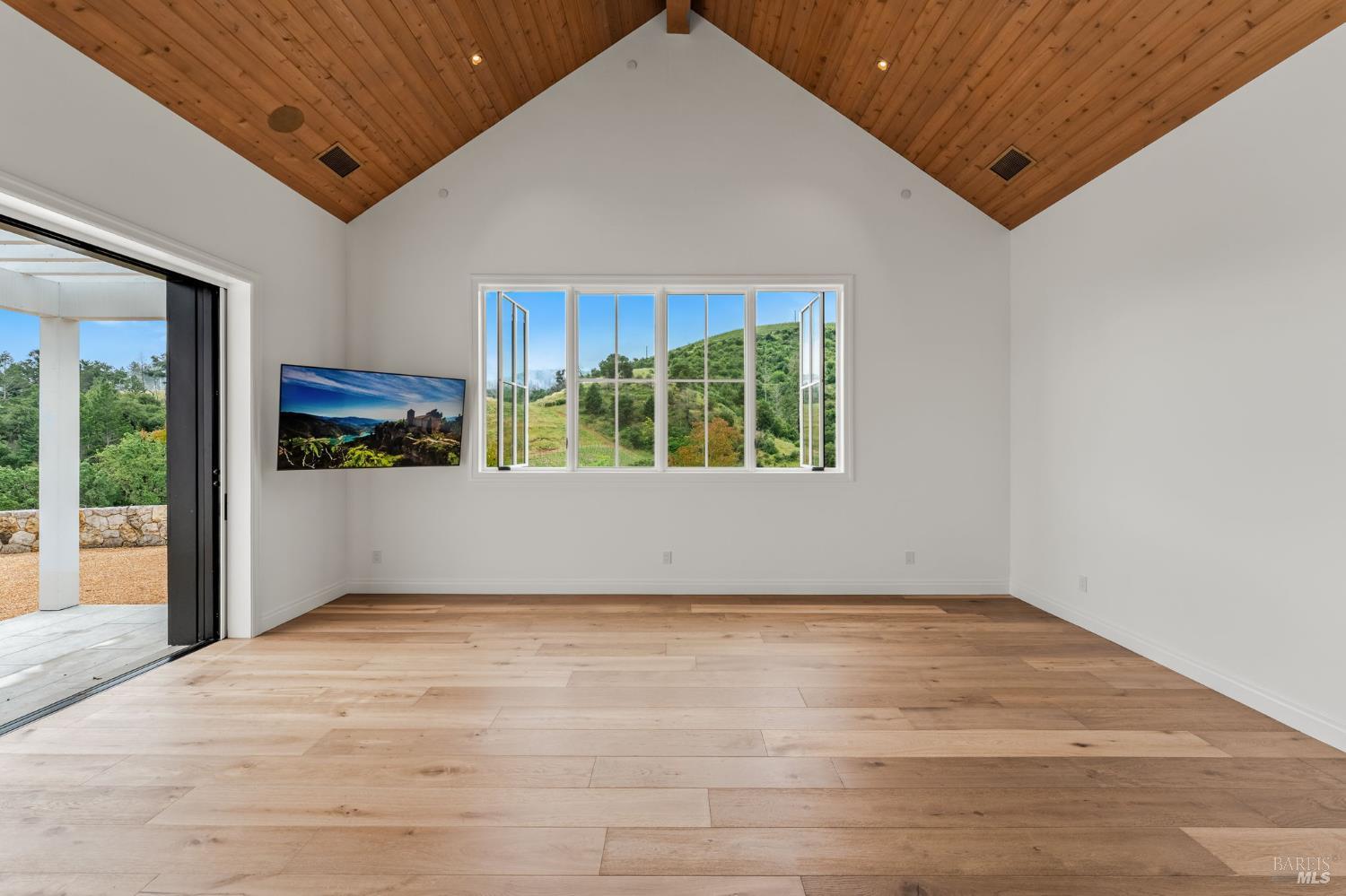 Property photo 34