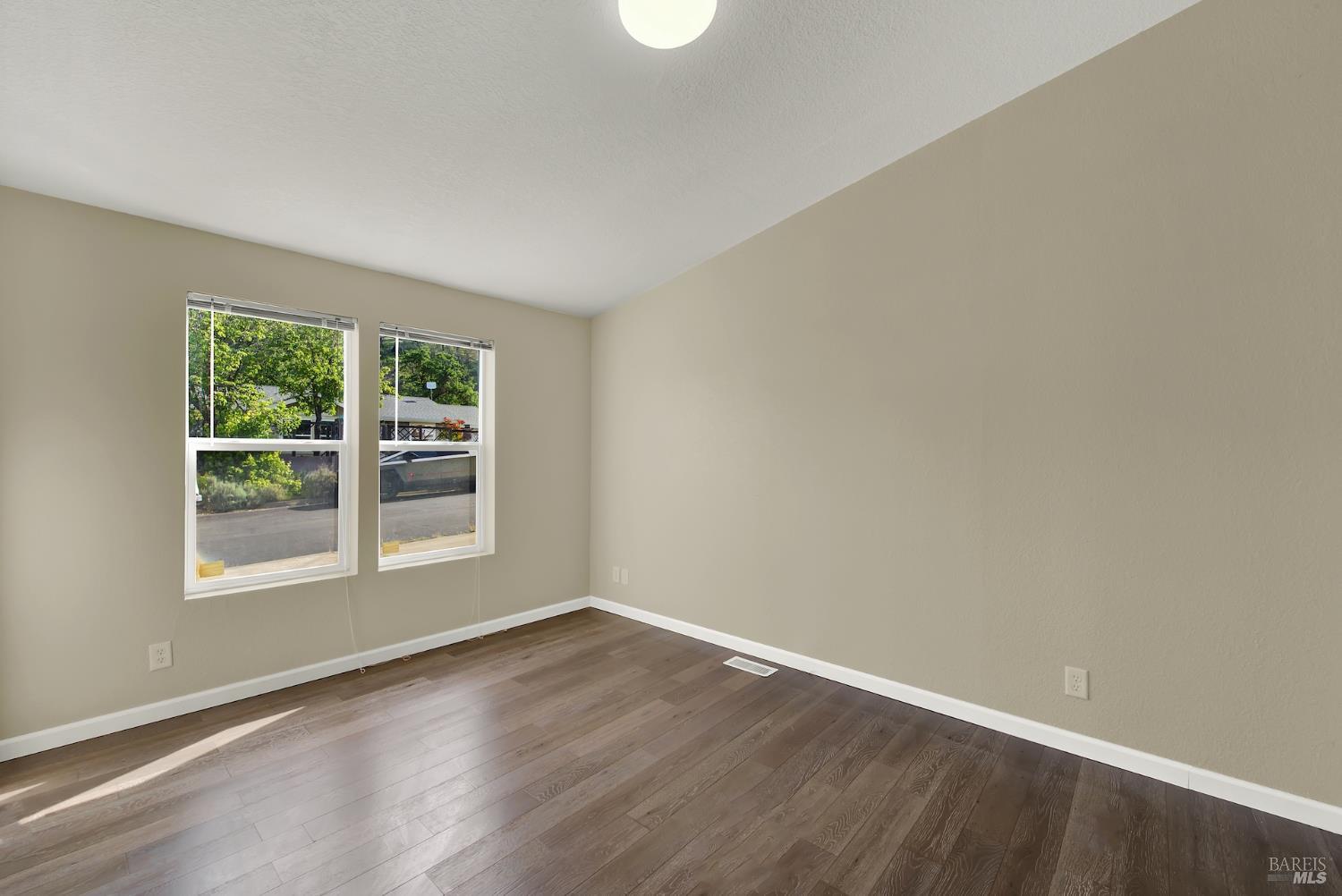 Property photo 51