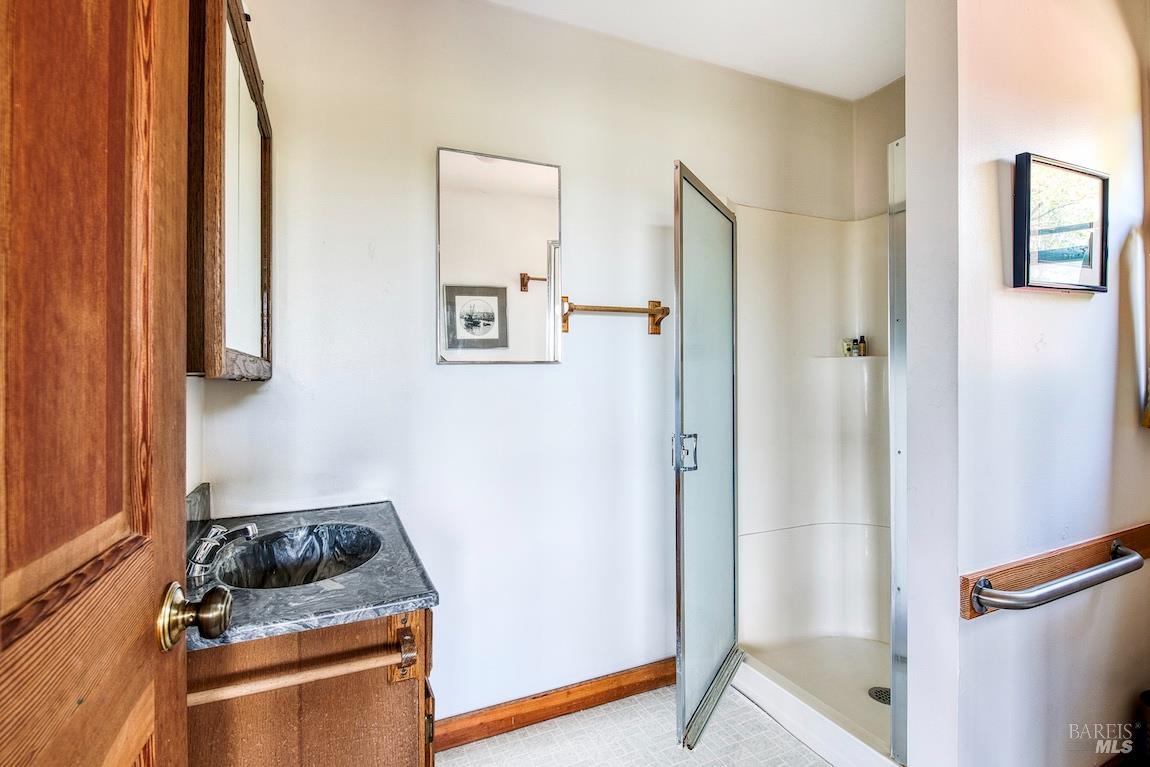 Property photo 43