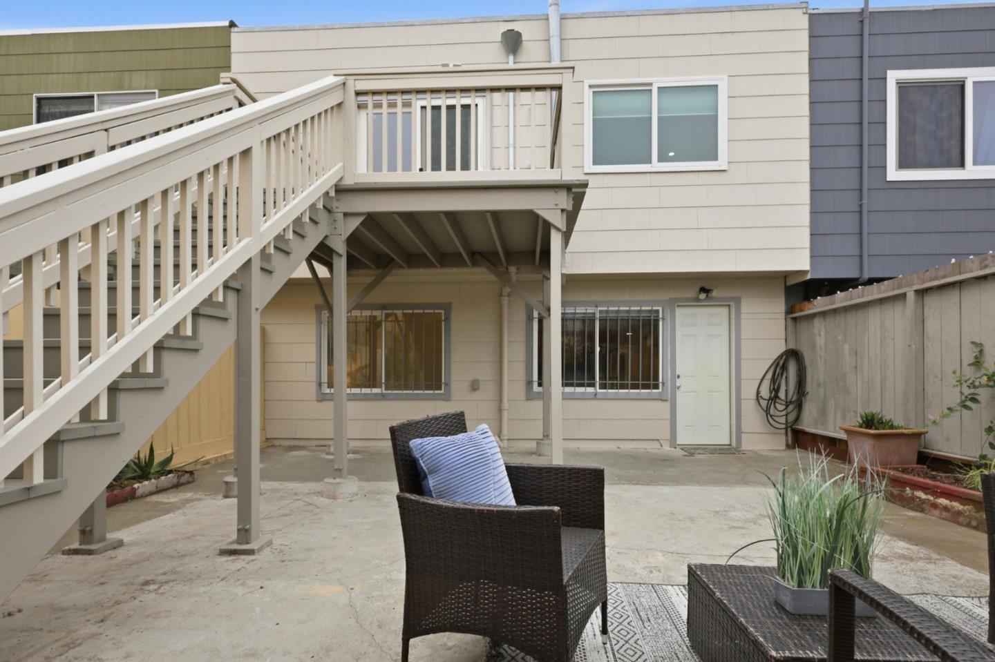 Property photo 33