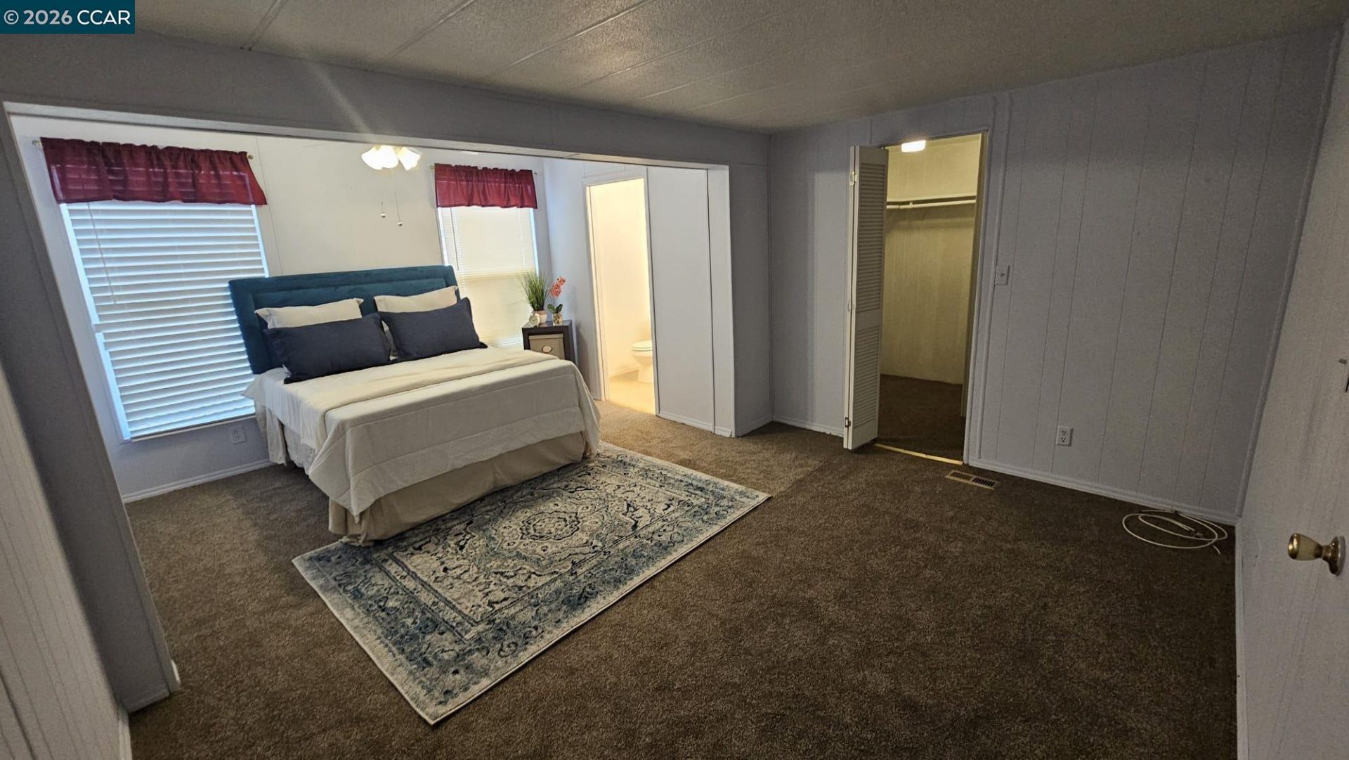 Property photo 31