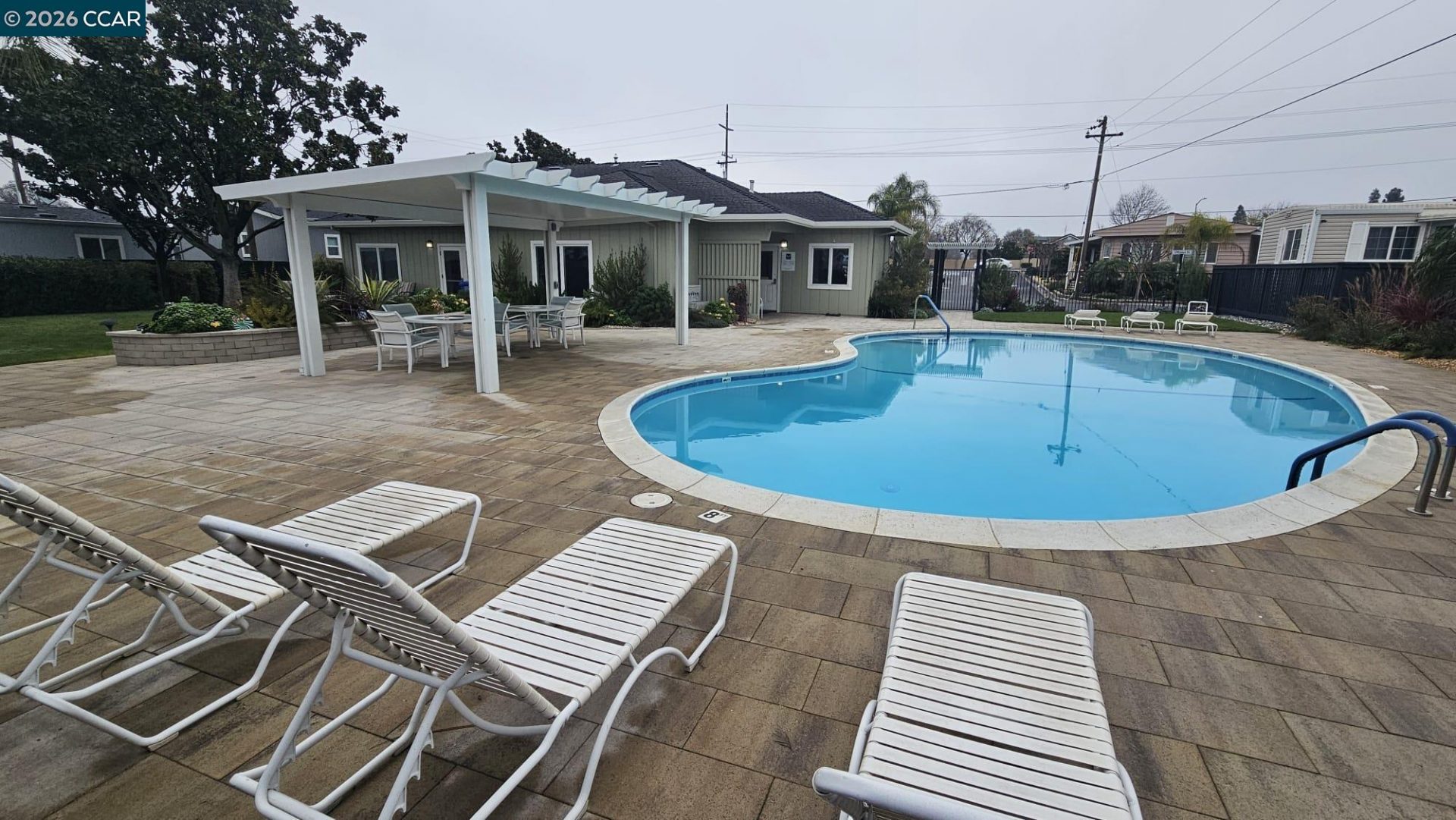 Property photo 38