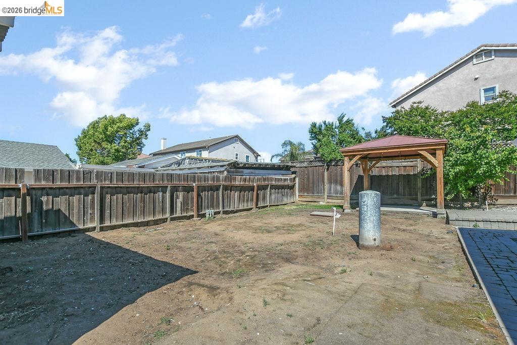Property photo 28