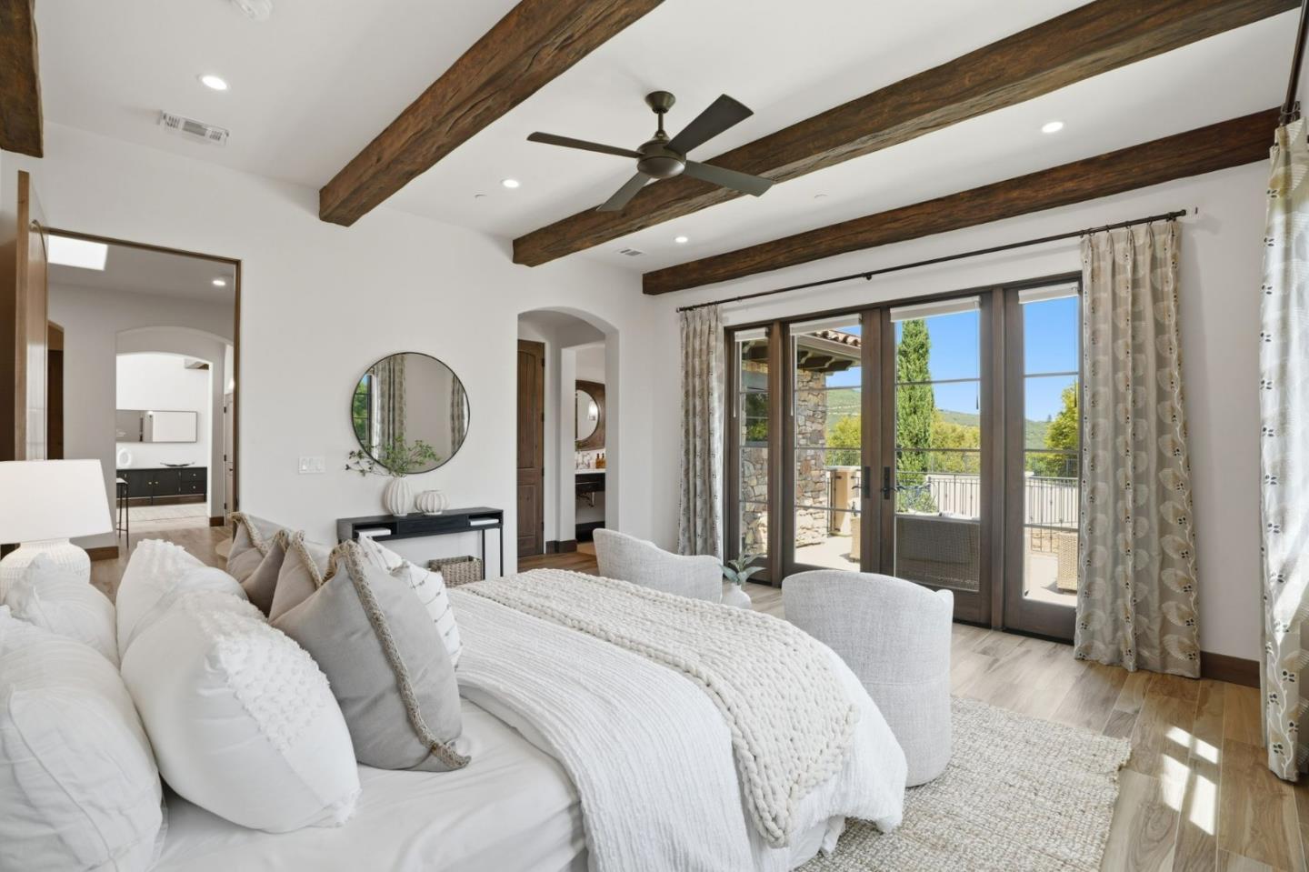 Property photo 33