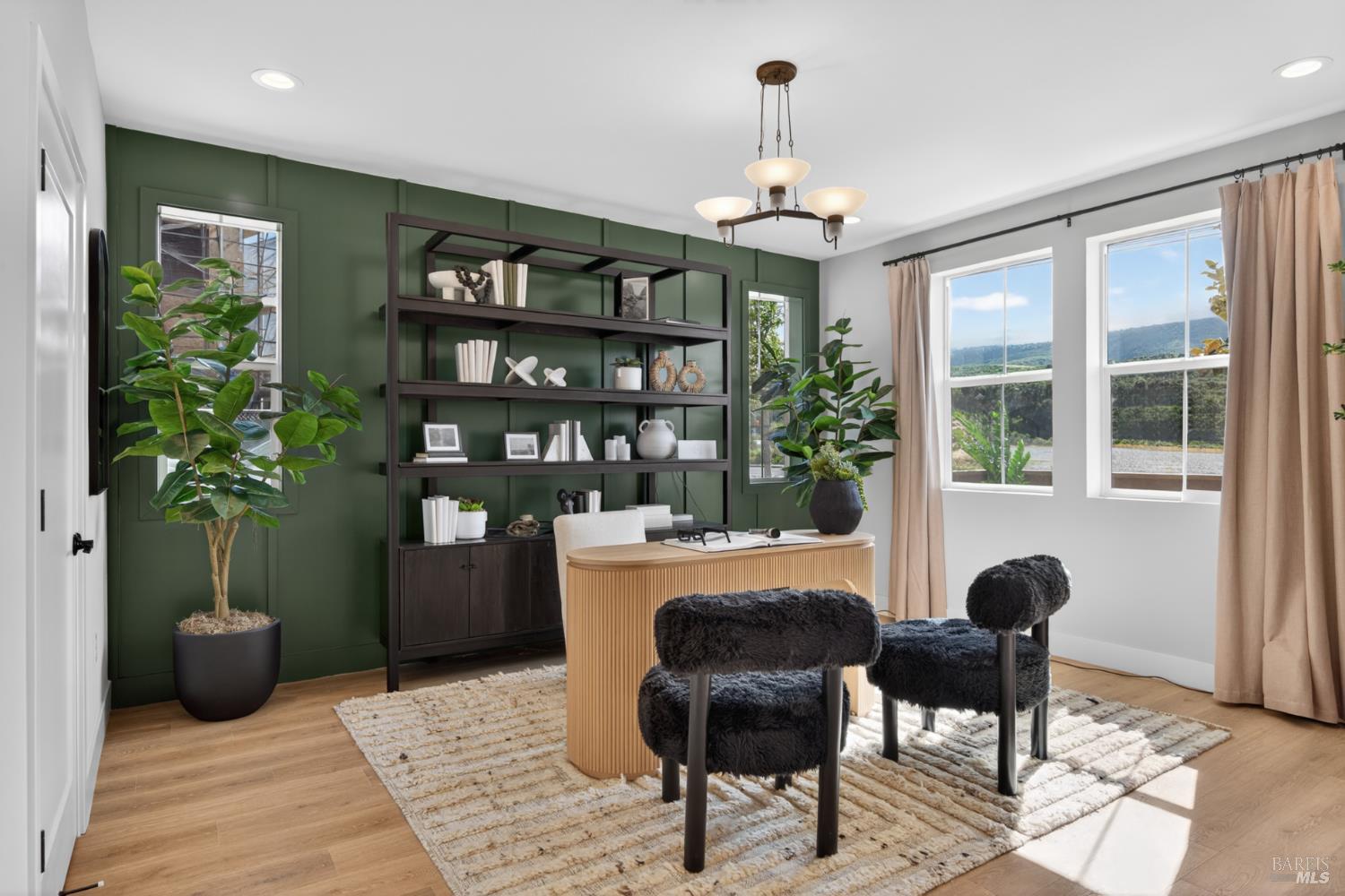 Property photo 28