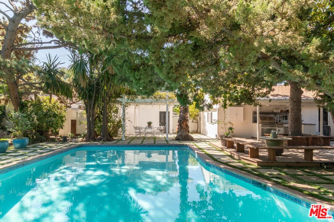 Property photo 30