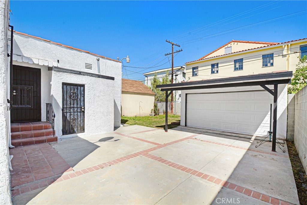 Property photo 28