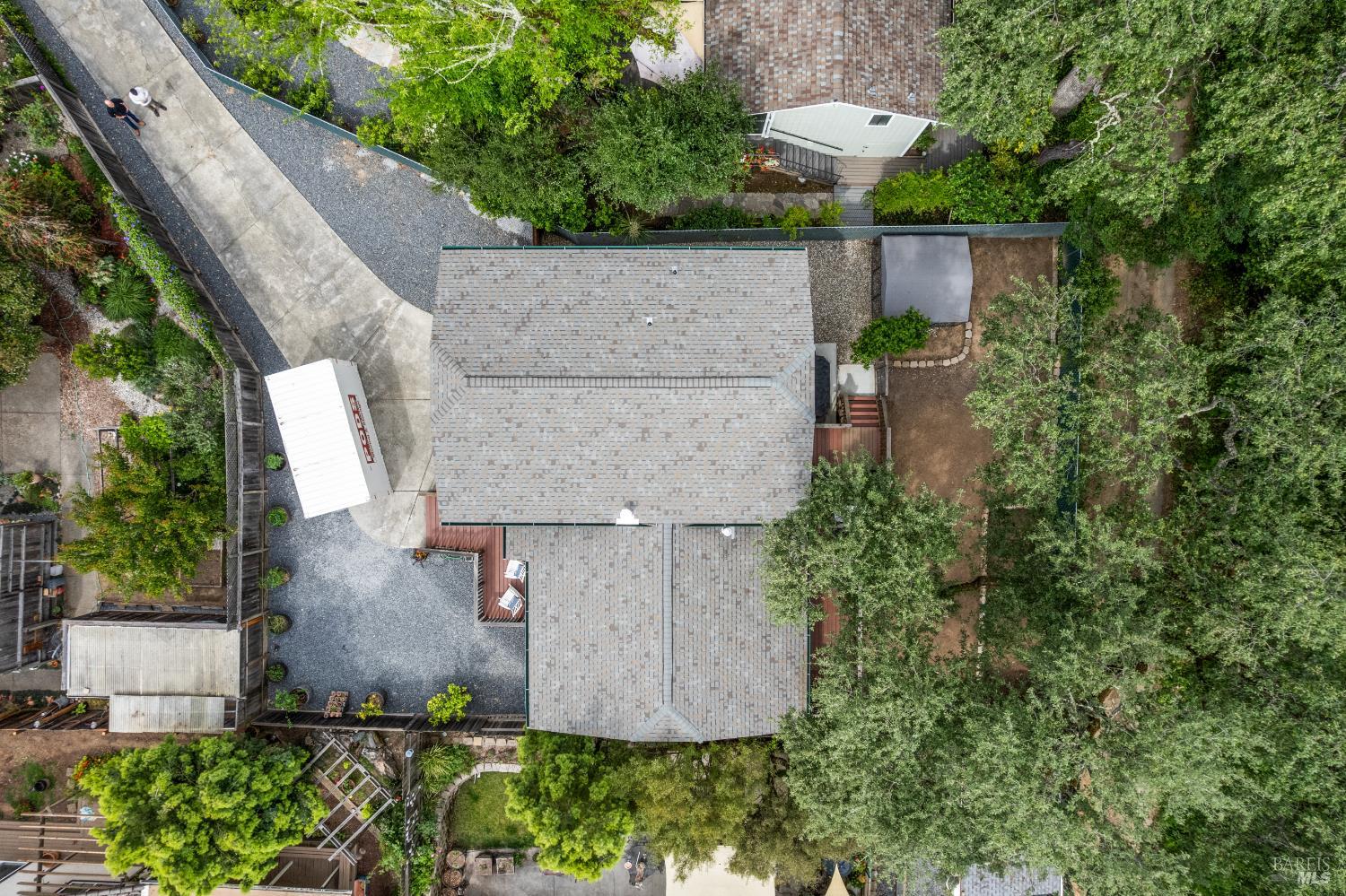 Property photo 37