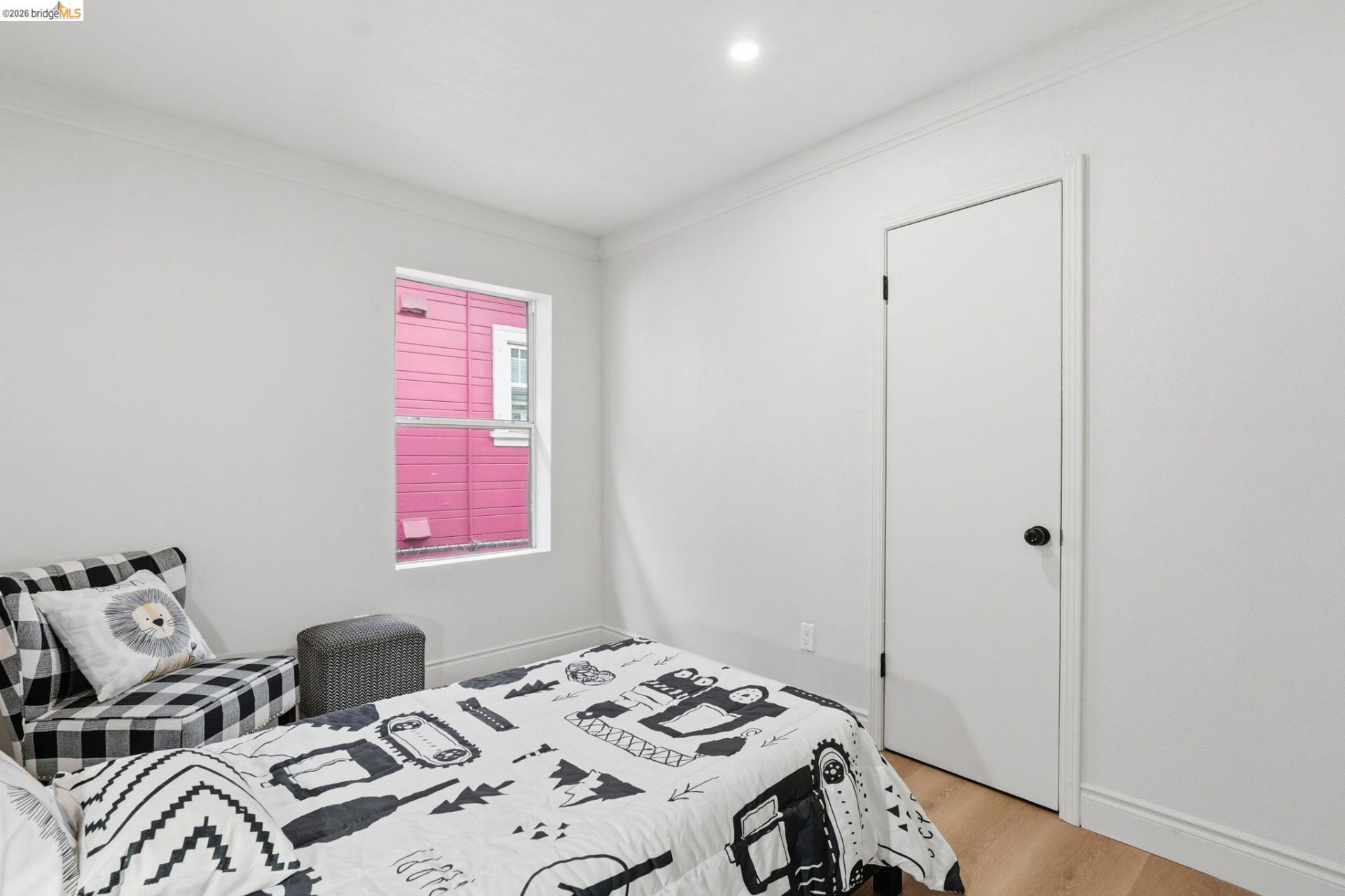 Property photo 37