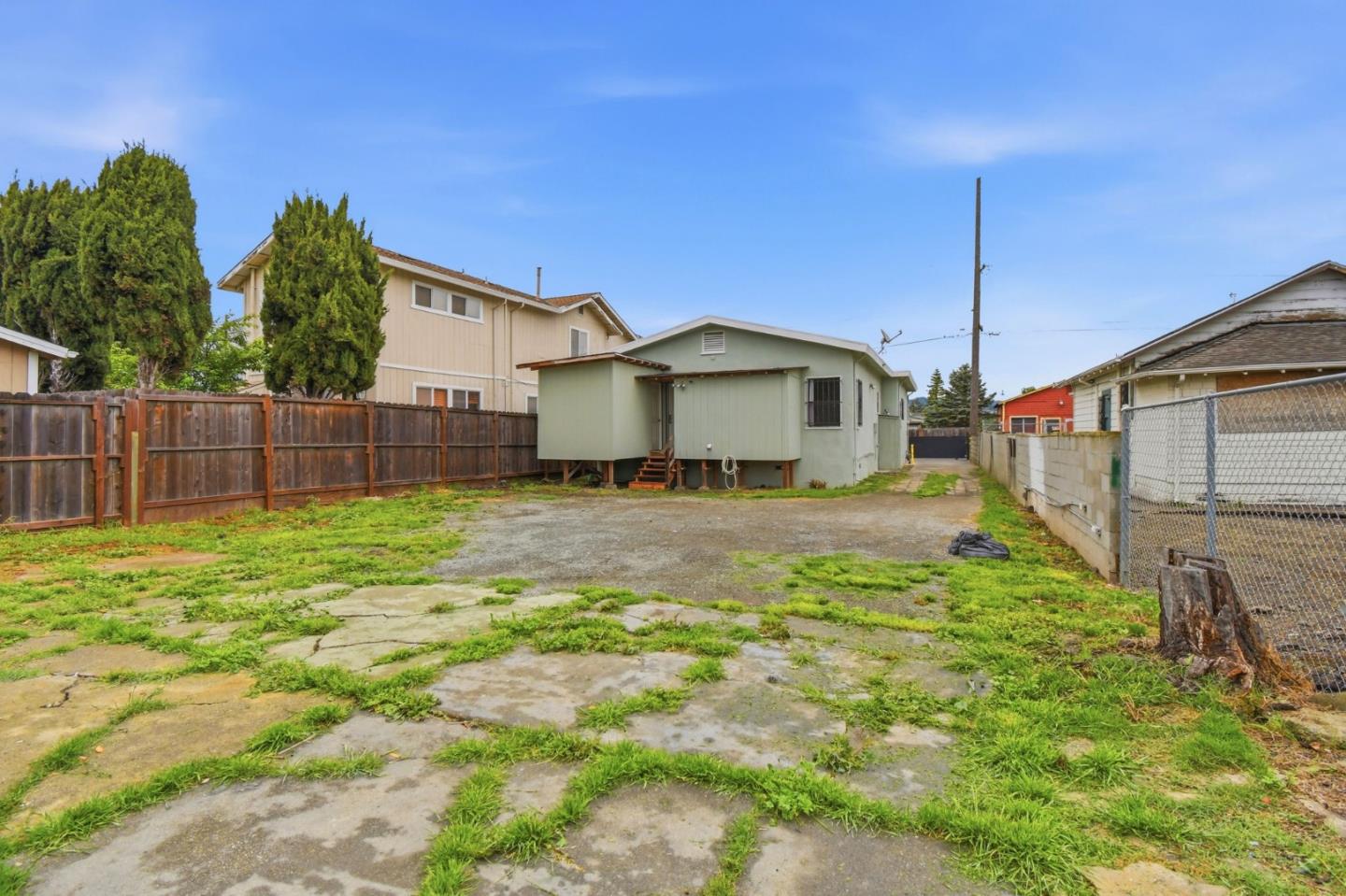 Property photo 37