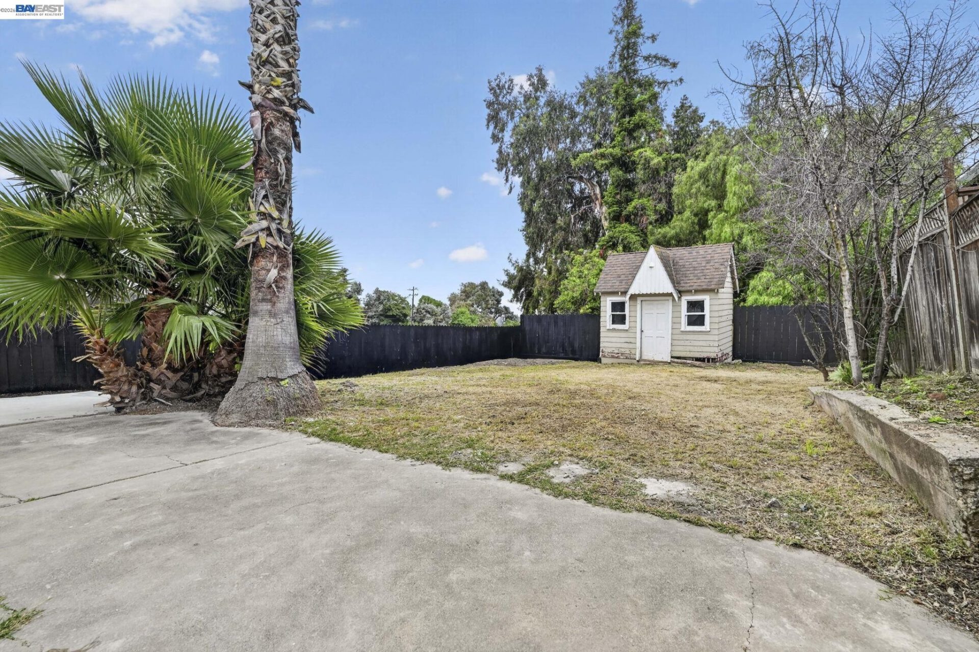 Property photo 32