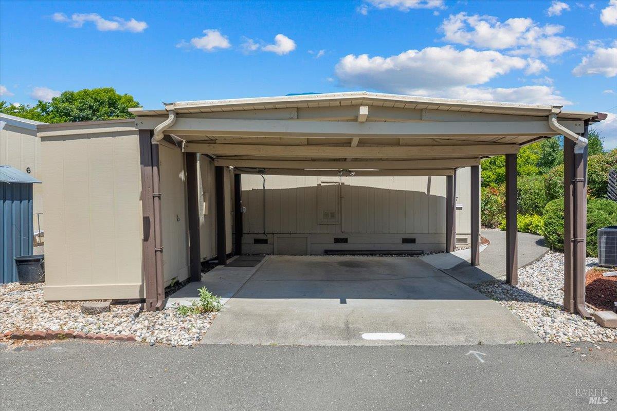 Property photo 34