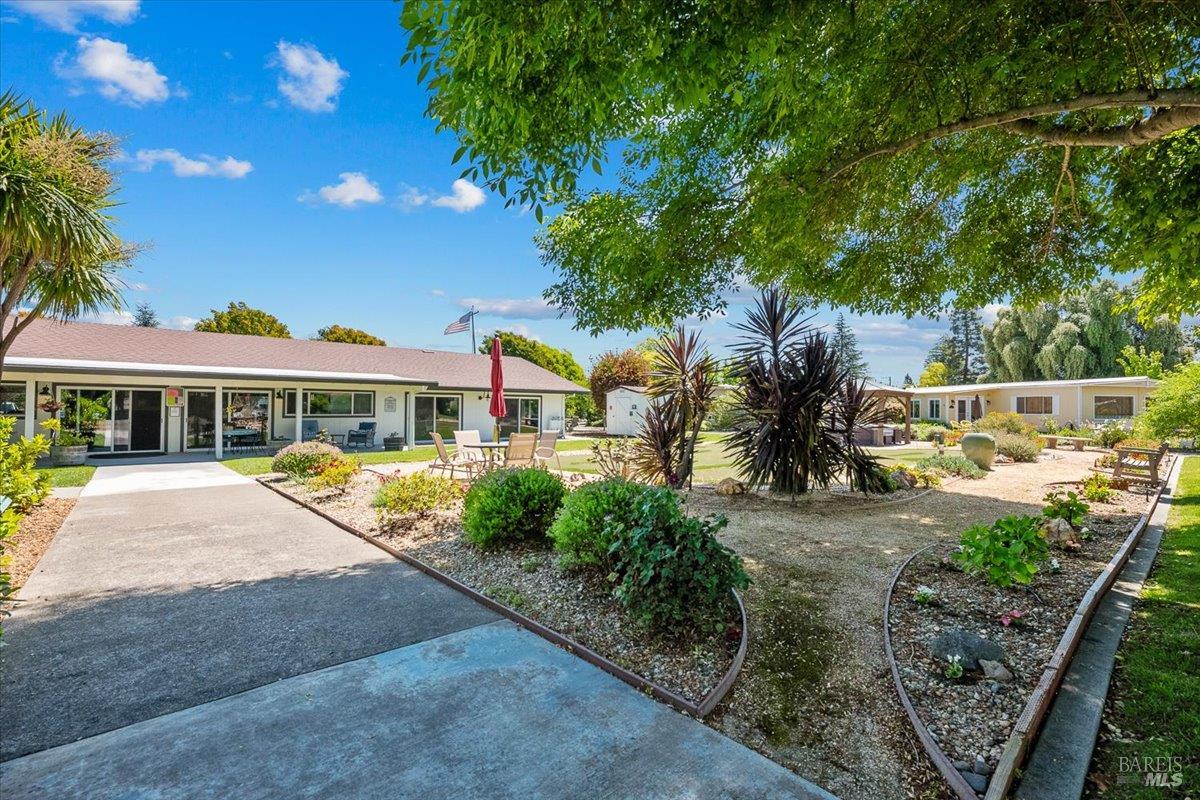 Property photo 38