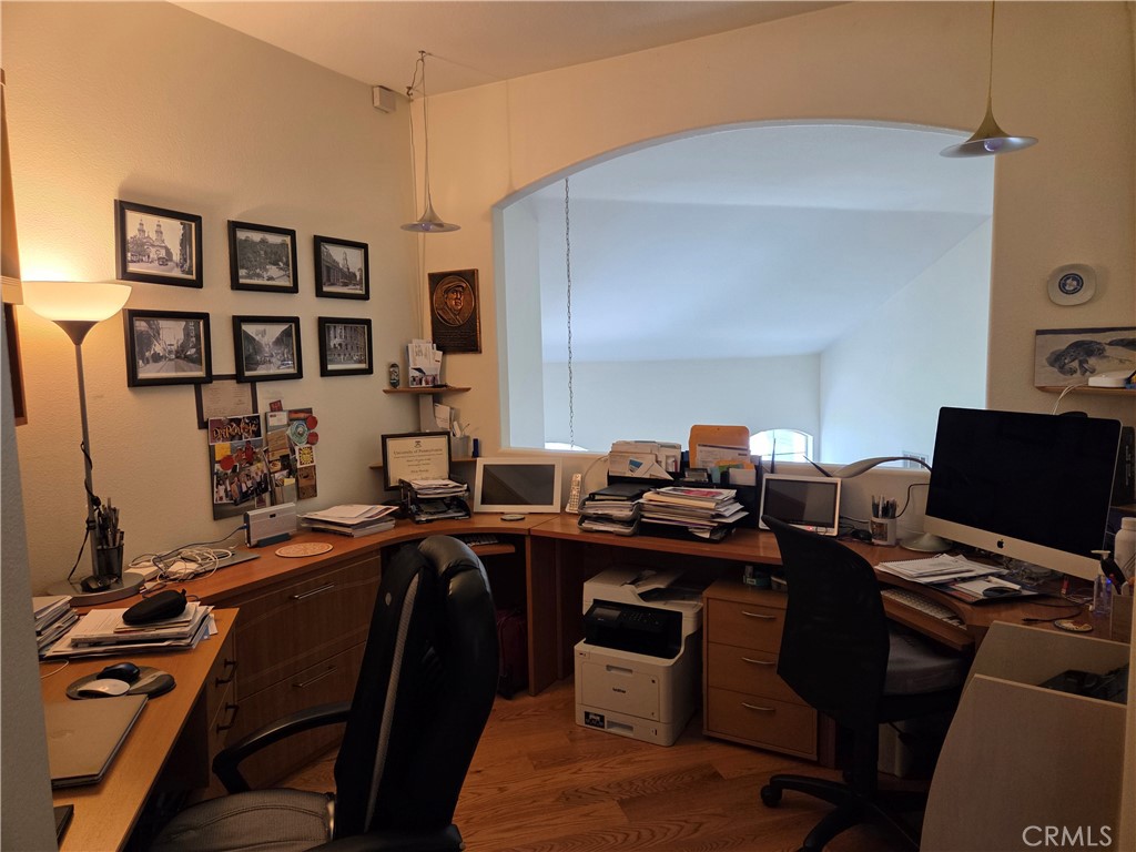 Property photo 32