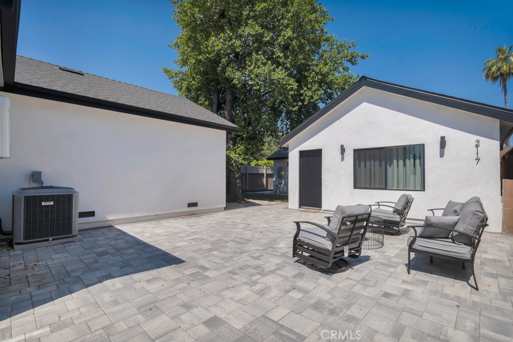 Property photo 32