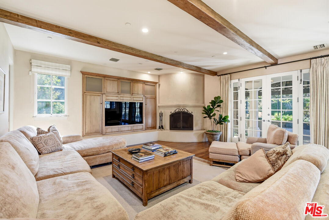 Property photo 22