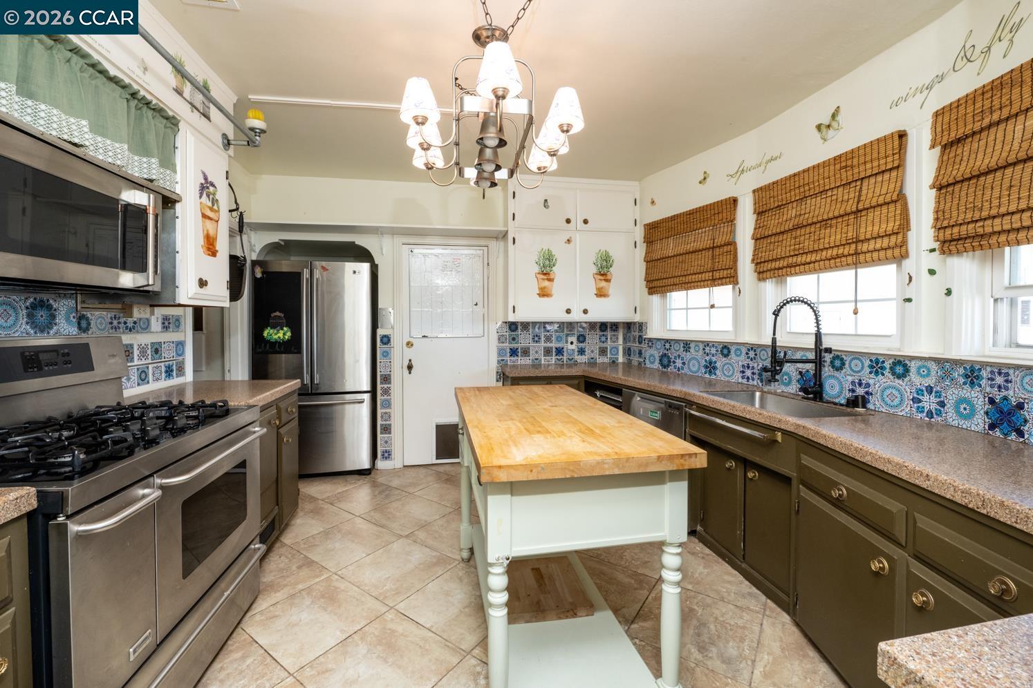 Property photo 24
