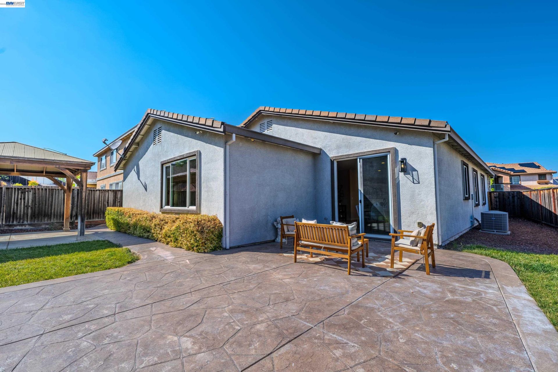 Property photo 38