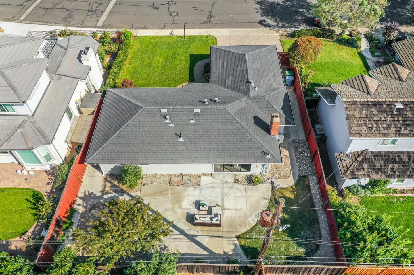 Property photo 31