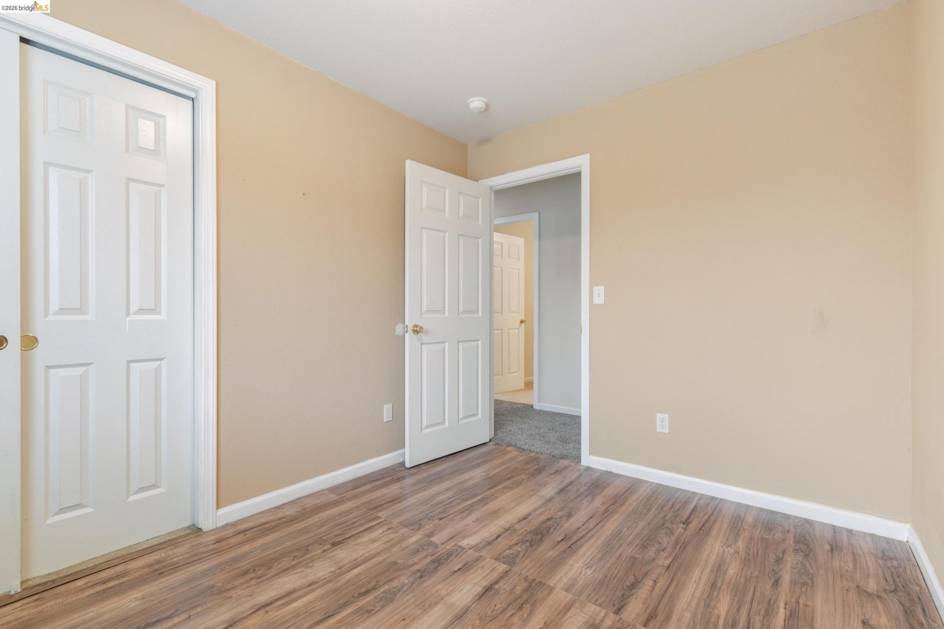 Property photo 28