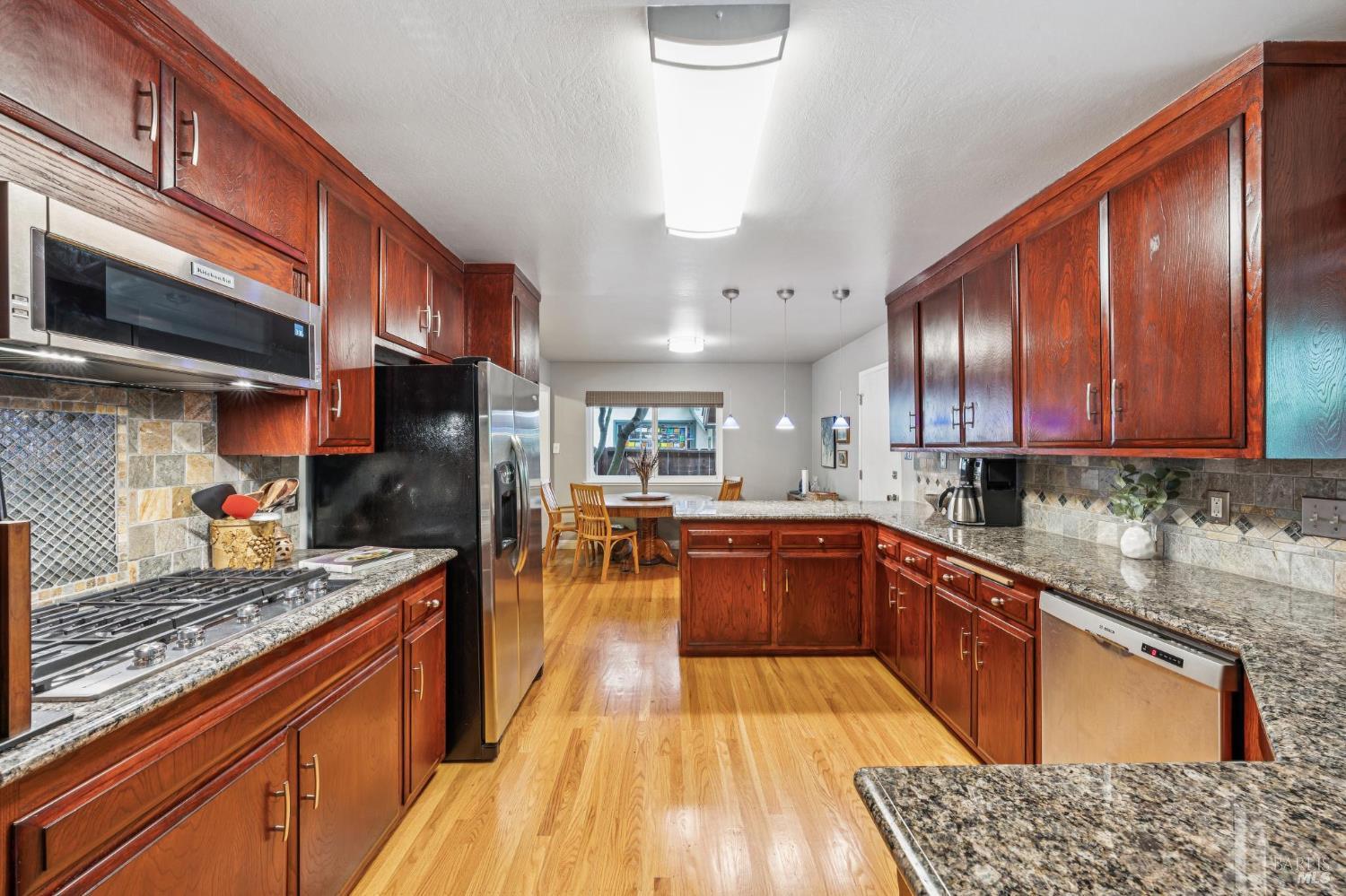 Property photo 30