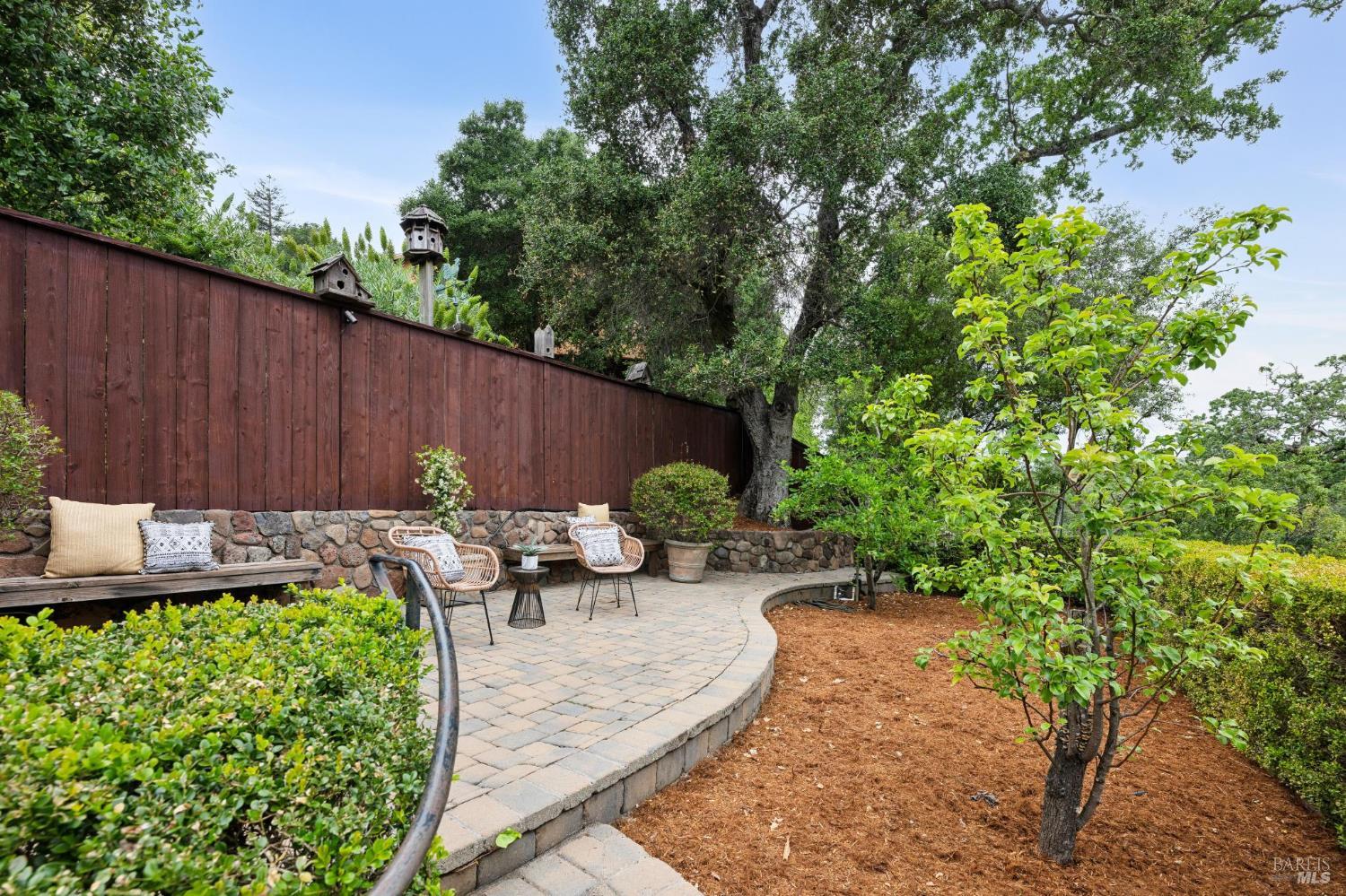 Property photo 28