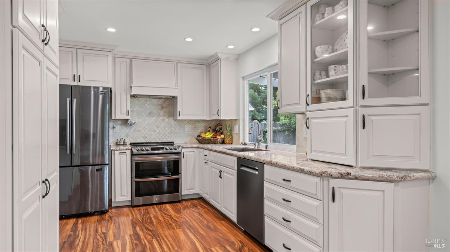 Property photo 32