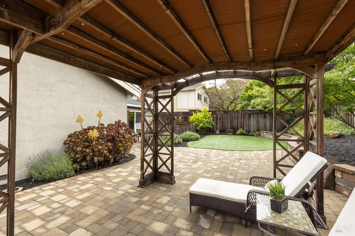 Property photo 32