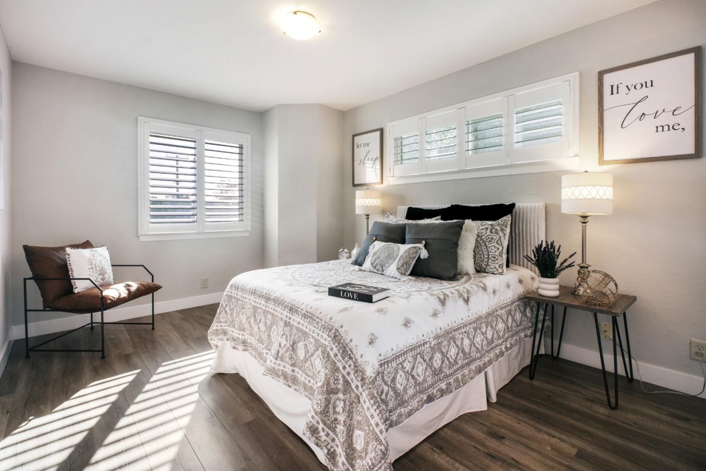 Property photo 33