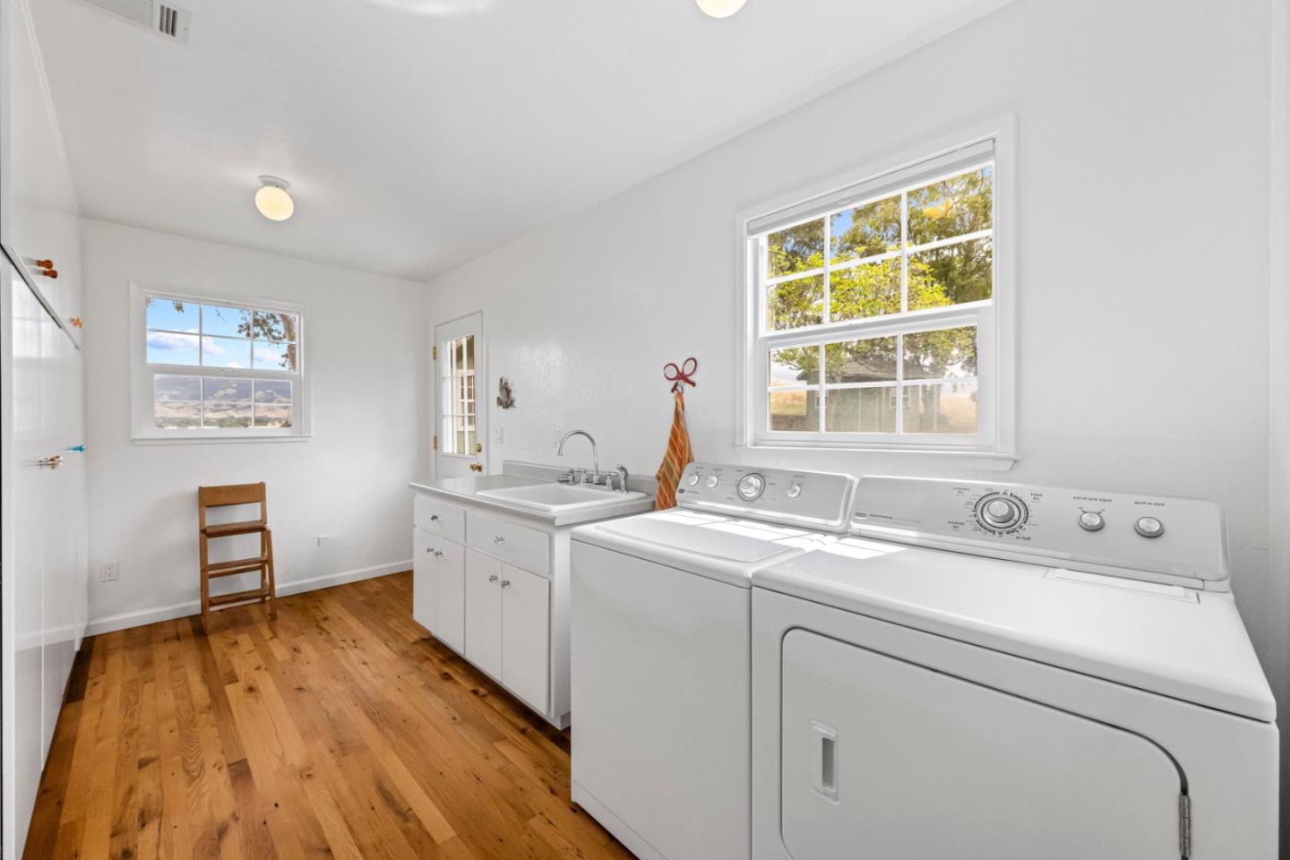Property photo 37