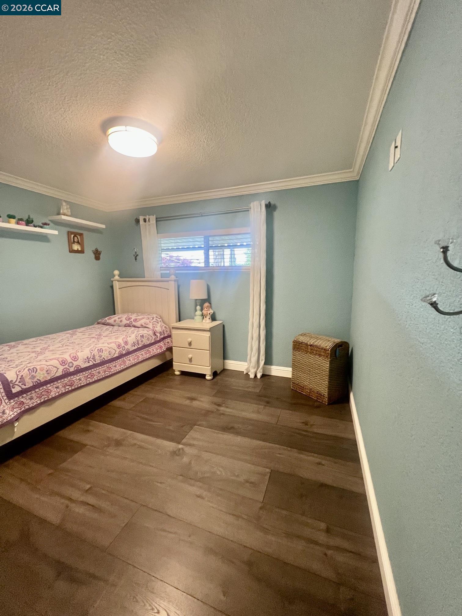 Property photo 28