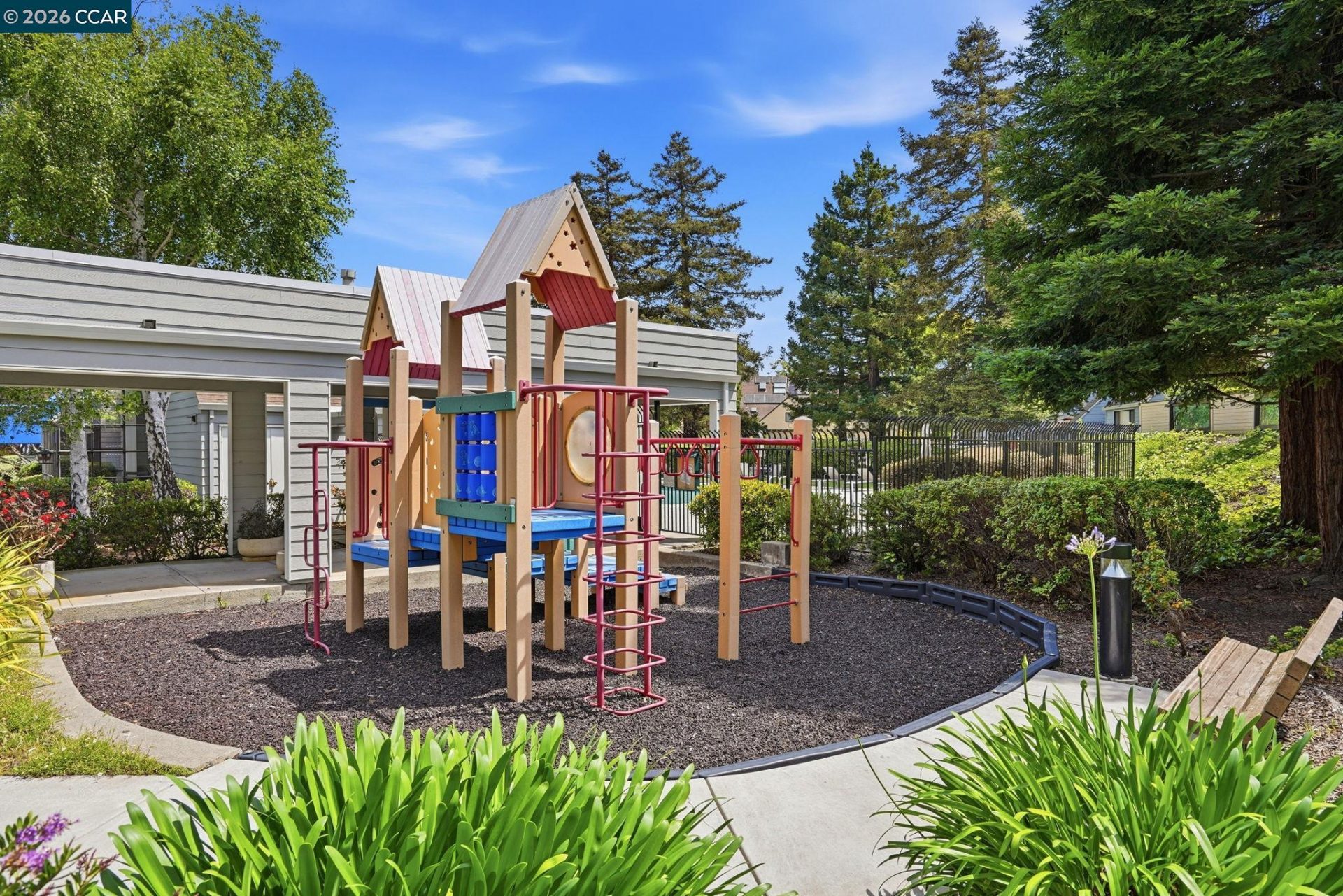 Property photo 33