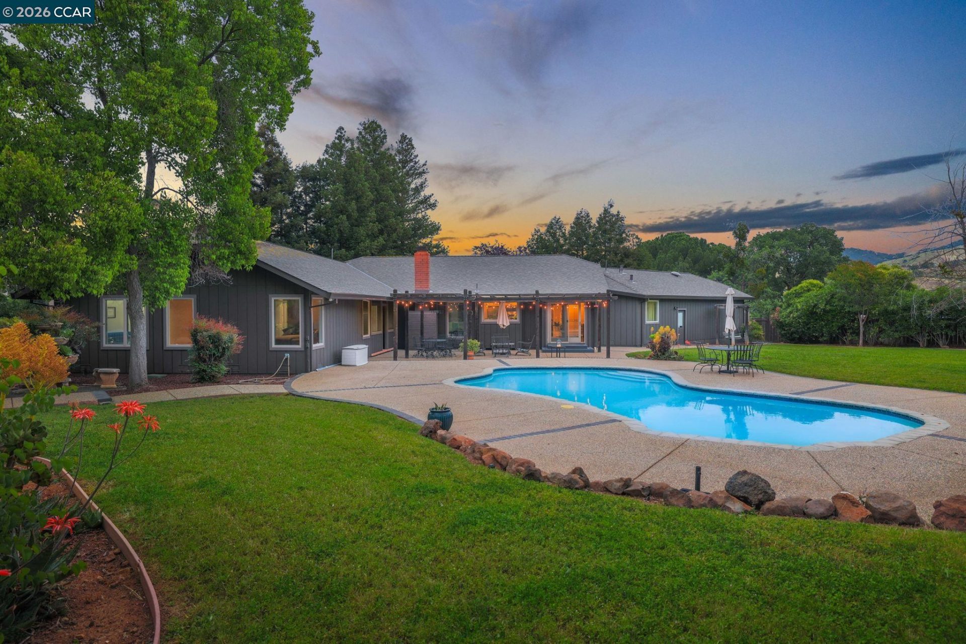 Property photo 38