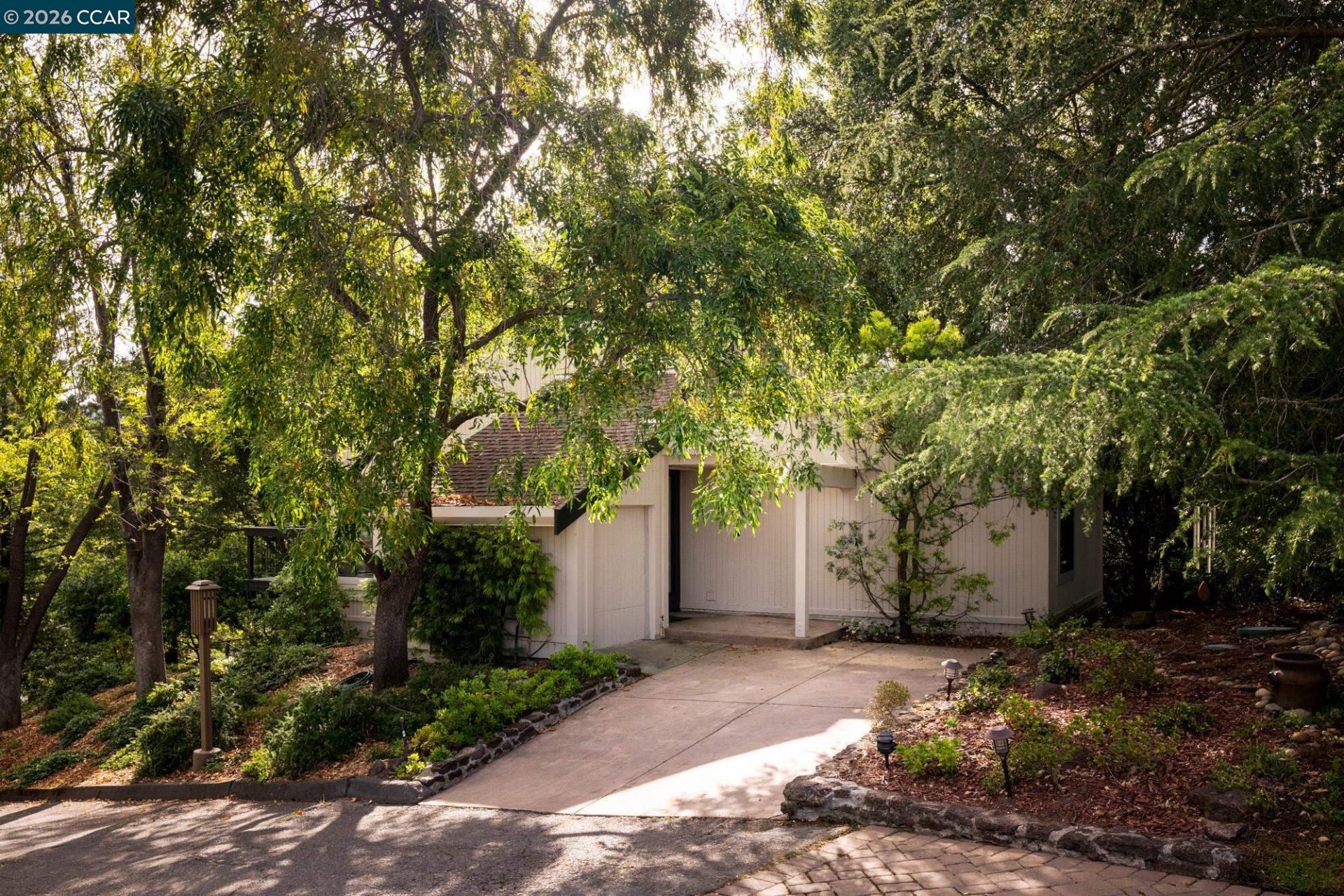 Property photo 38